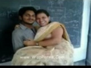 Tamil College Student Enjoys Sex with His Teacher Everseen Mms Video