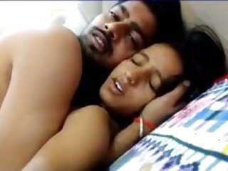 MMS sex video of noida college girl with lover