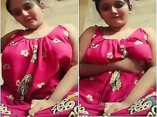 Sexy indian Girl Hot Live Show